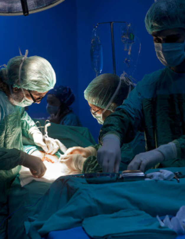 Gynaecology surgery consultation and pre-operative assessment
